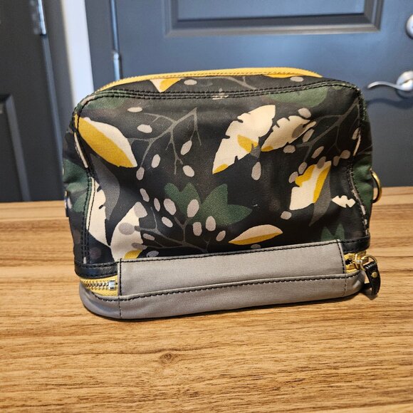Fossil Floral Makeup / Toiletry Bag – Dual Zip Travel Organizer - Picture 2 of 4